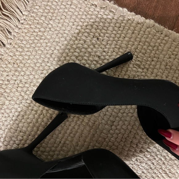 Pointy heel in good condition - Picture 8 of 10